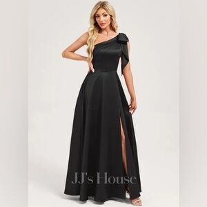 JJs House Satin Bridesmaid Dress With Bow‎